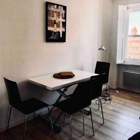 Beautiful Flat On Capitole Place